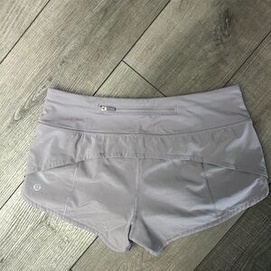 🌸SOLD🌸Lululemon speed up shorts. 2.5” inseam, lined, inside pocket. Perfect